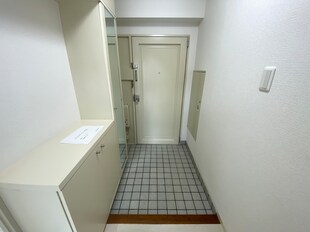 日商岩井夙川マンション(407)の物件内観写真